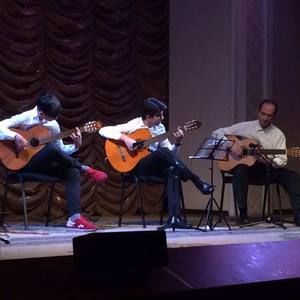 Meet your Posher, Farid